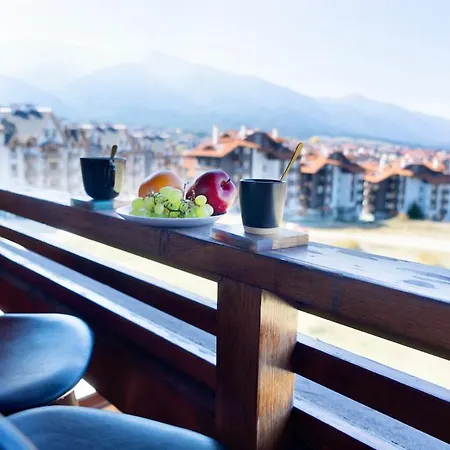 Host2u Penthouse 2-bedrooms The View - Free Parking