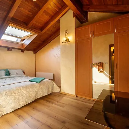 Host2u Penthouse 2-bedrooms The View - Free Parking *