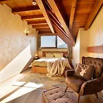 Daire Host2u Penthouse 2-bedrooms The View - Free Parking Bansko