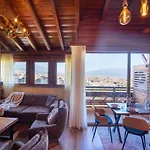 Daire Host2u Penthouse 2-bedrooms The View - Free Parking *