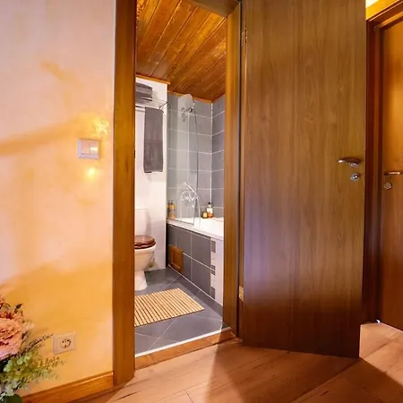 Host2u Penthouse 2-bedrooms The View - Free Parking