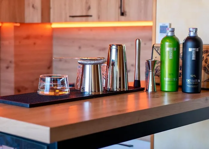 Host2u Penthouse 2-bedrooms The View - Free Parking Apartment Bansko