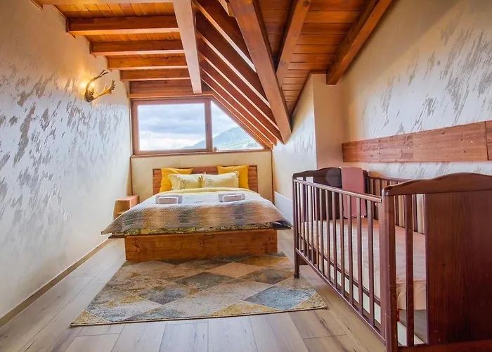 Host2u Penthouse 2-bedrooms The View - Free Parking * Bansko